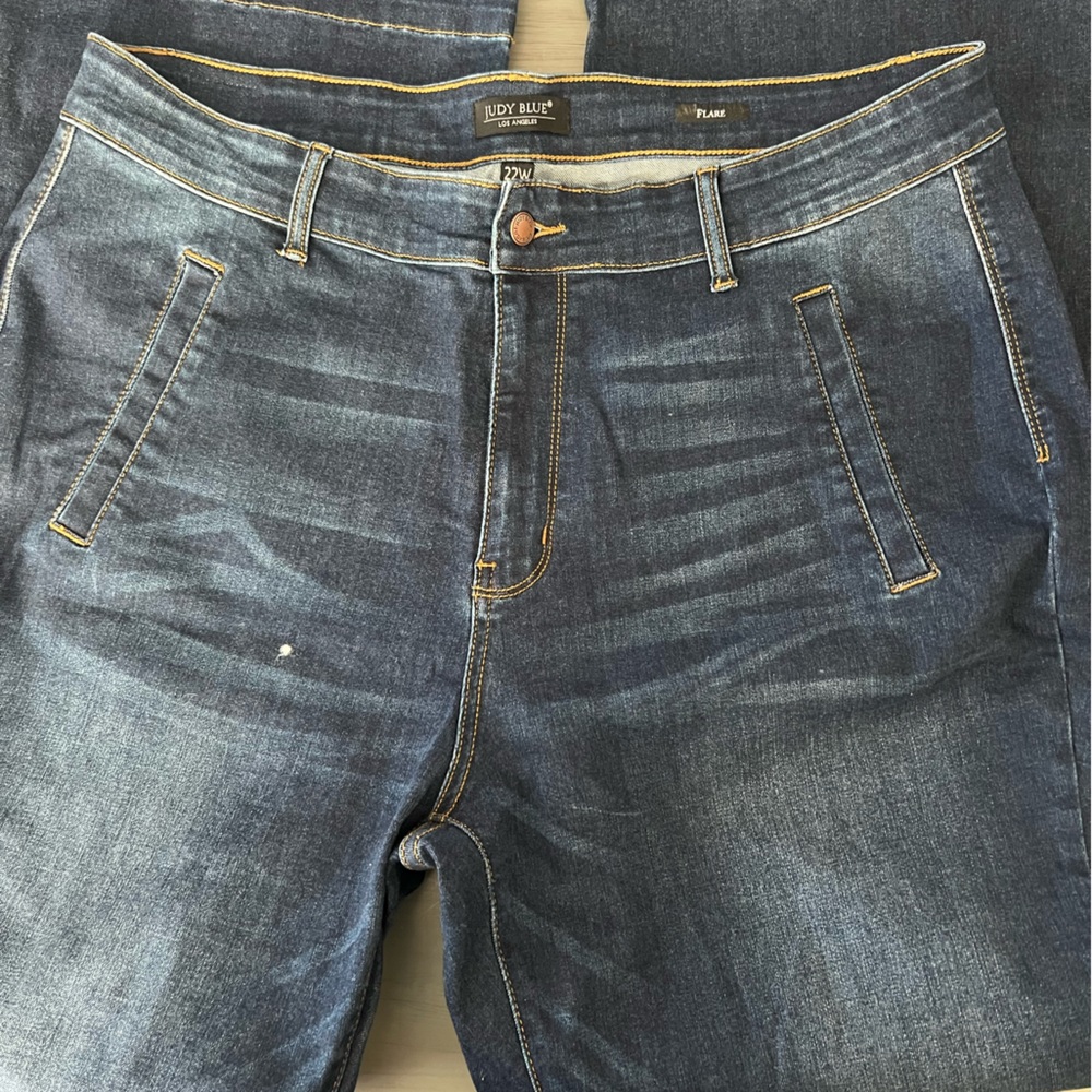 Excellent condition Judy Blue Flare jeans